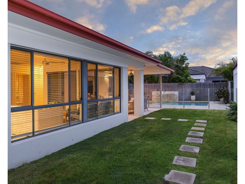 2023 Gracemere Gardens Cct, Hope Island QLD 4212