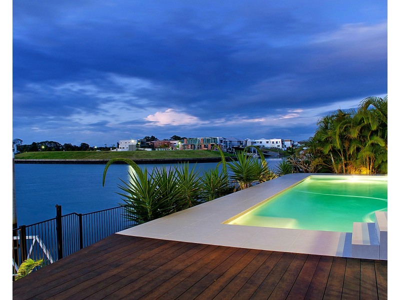 29 Coomera Ct, Helensvale QLD 4212