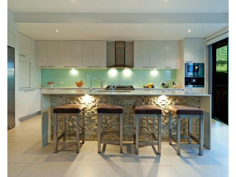 29 Coomera Ct, Helensvale QLD 4212