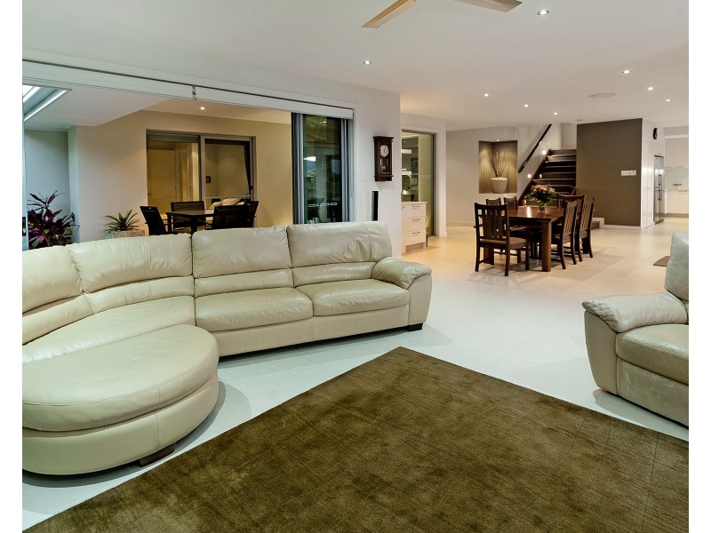 29 Coomera Ct, Helensvale QLD 4212