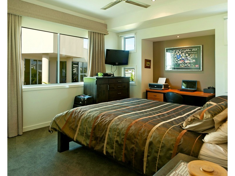 29 Coomera Ct, Helensvale QLD 4212