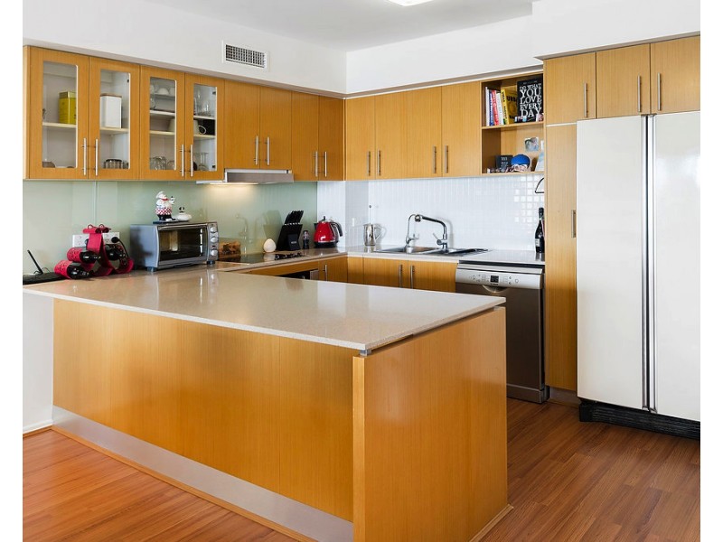 Hope Island QLD 4212