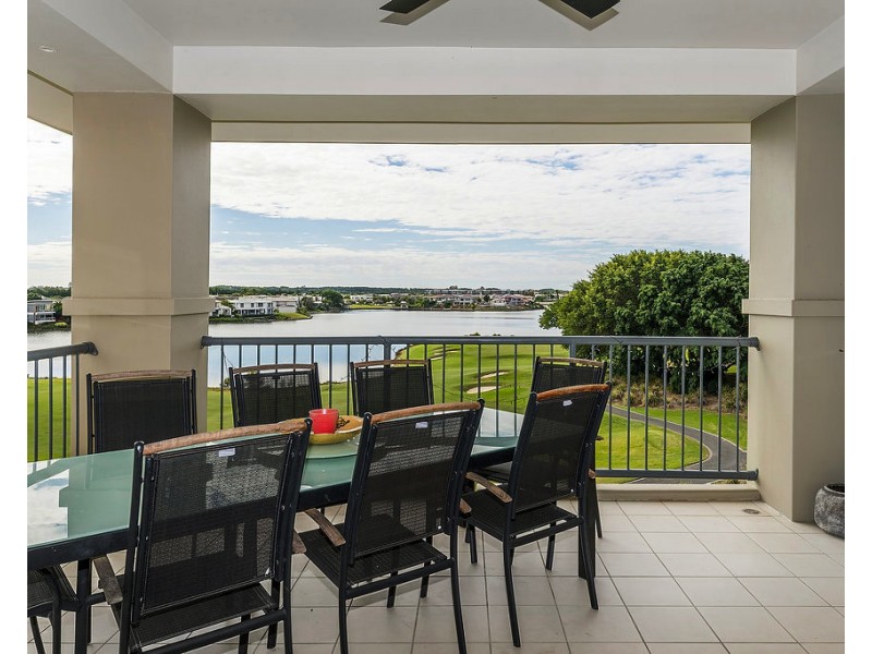 Hope Island QLD 4212