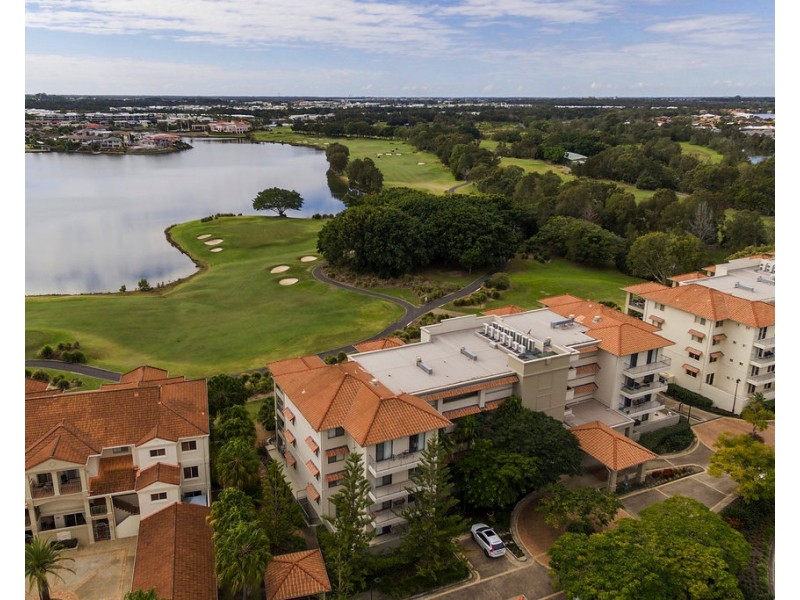 Hope Island QLD 4212