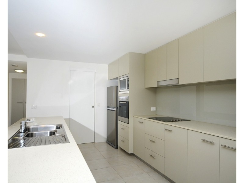 1202/2 Activa Way, Hope Island QLD 4212