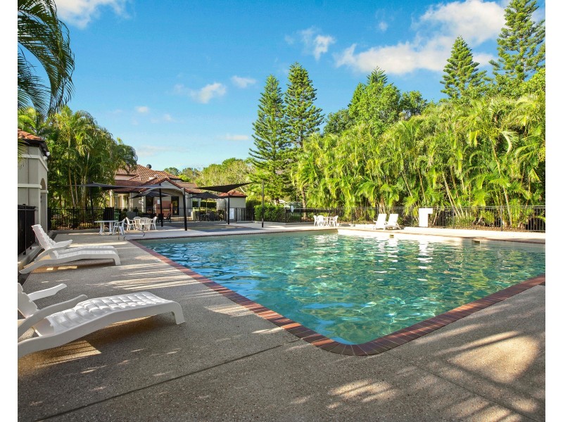 88/19 Santa Barbara Rd, Hope Island QLD 4212