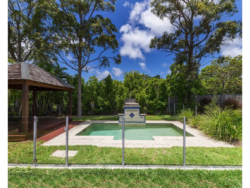 22 Crusade Ct, Coomera Waters QLD 4209