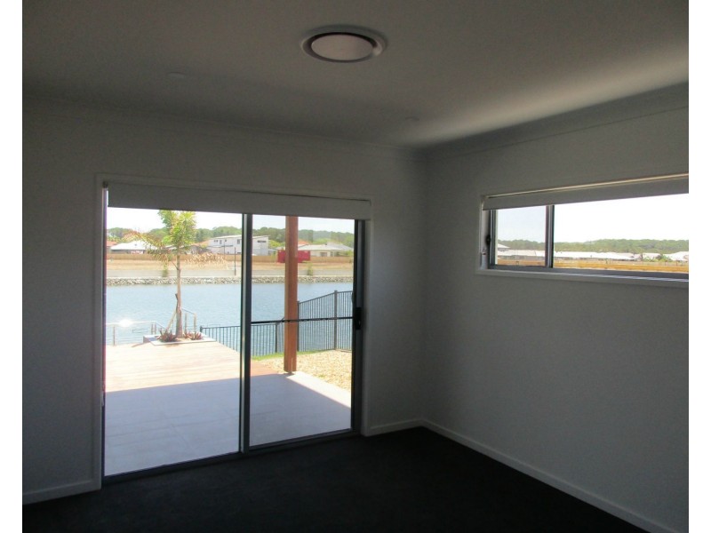 Hope Island QLD 4212