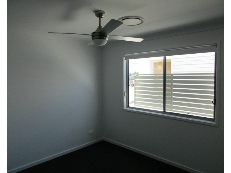 Hope Island QLD 4212