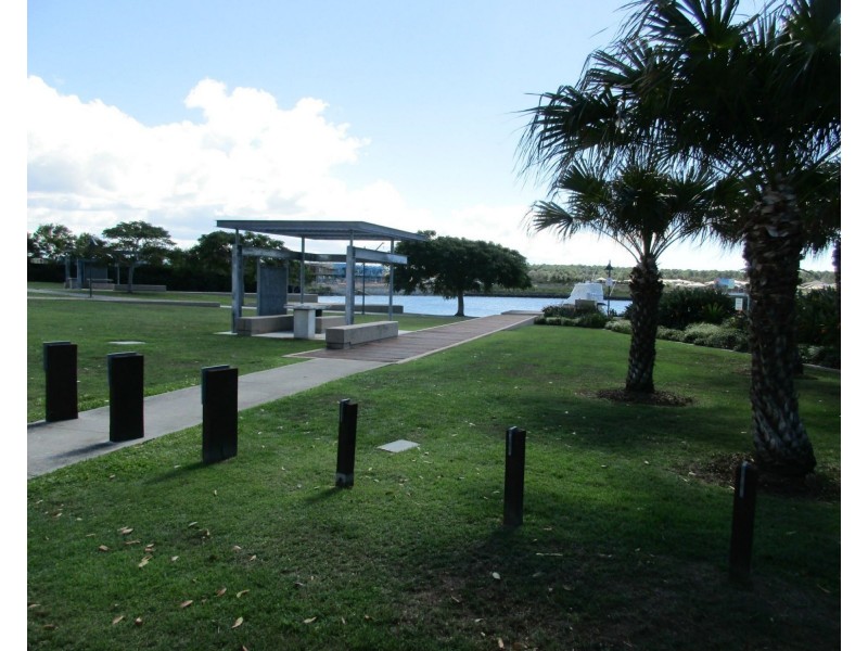 Hope Island QLD 4212