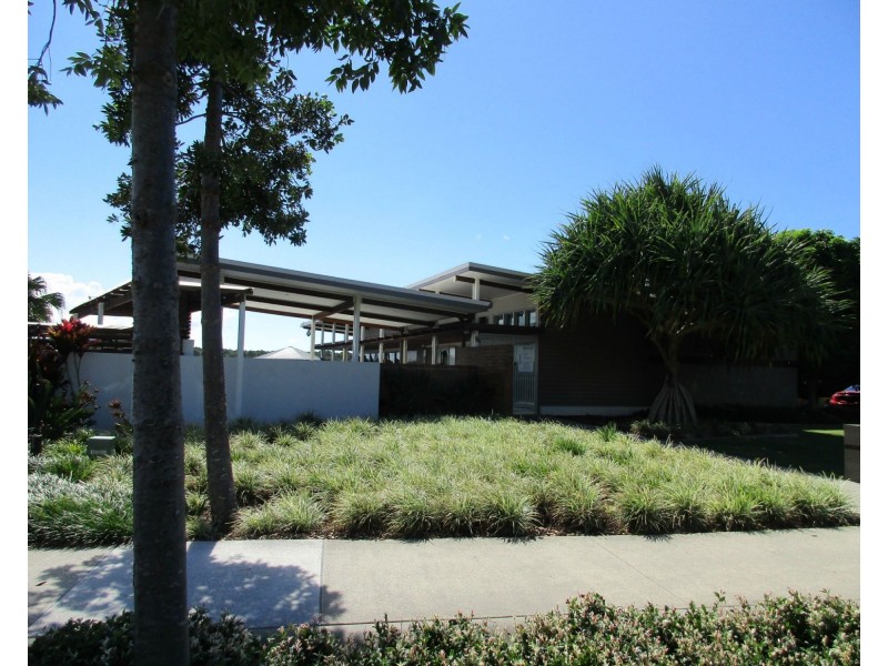 Hope Island QLD 4212