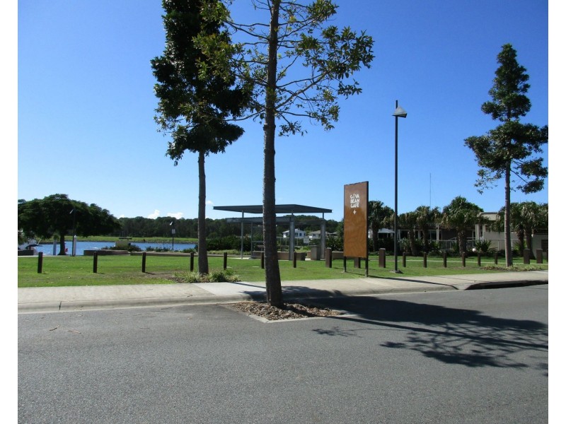 Hope Island QLD 4212