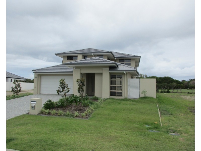 Hope Island QLD 4212