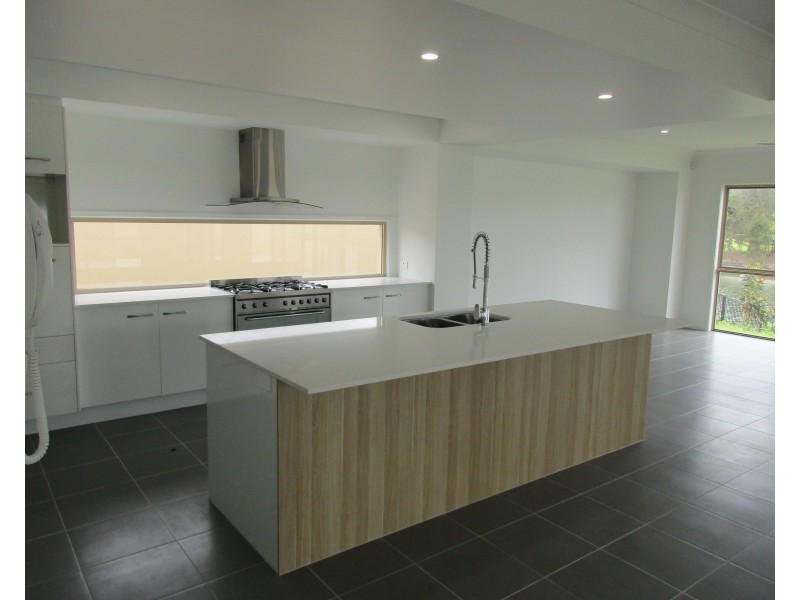 Hope Island QLD 4212