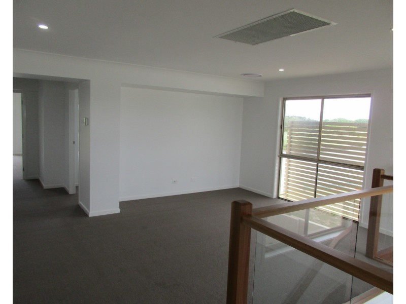 Hope Island QLD 4212