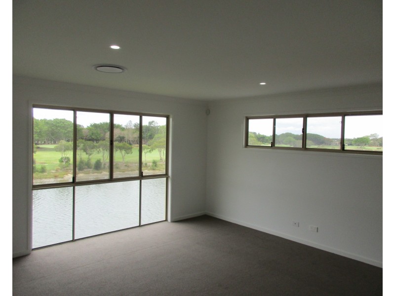 Hope Island QLD 4212