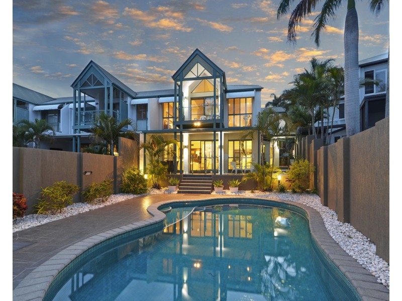 4690 The Parkway, Hope Island QLD 4212
