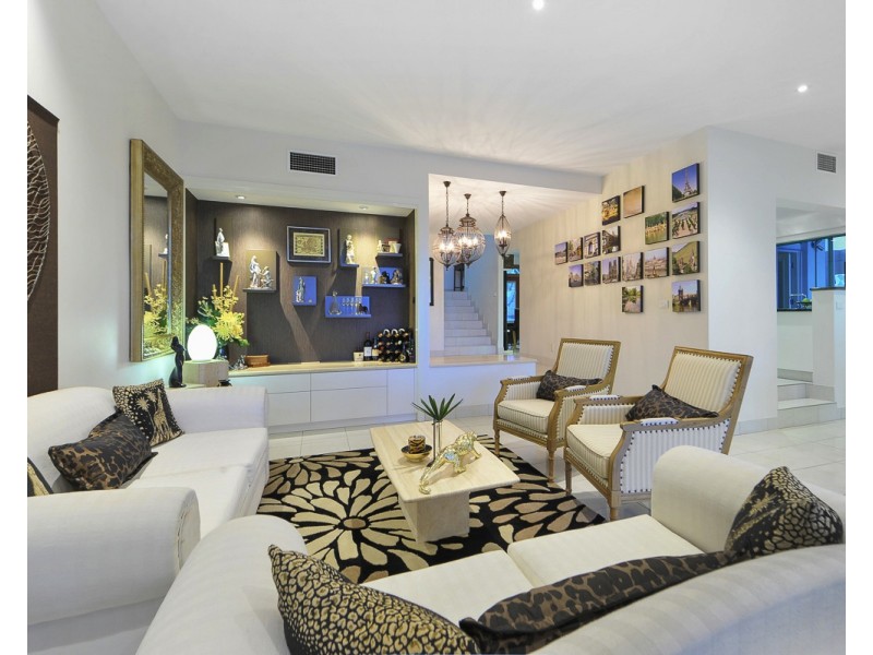 4690 The Parkway, Hope Island QLD 4212