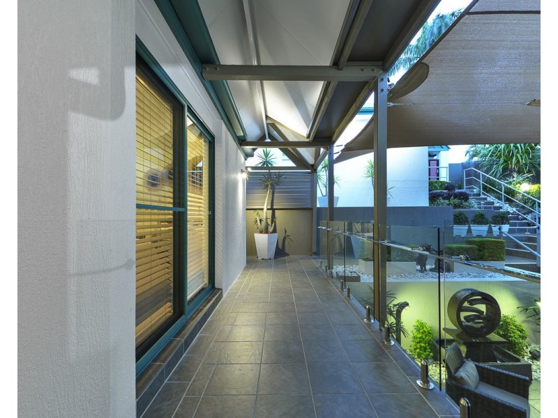 4690 The Parkway, Hope Island QLD 4212