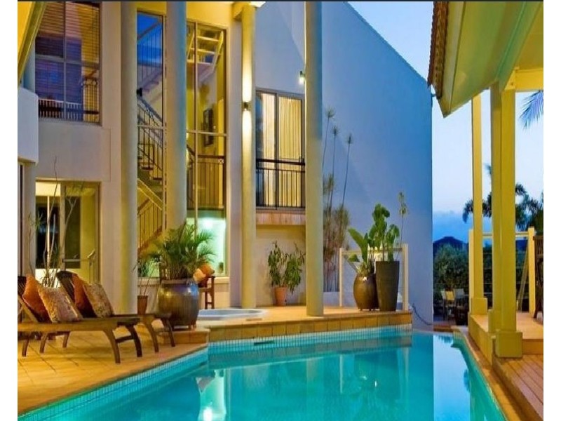 Hope Island QLD 4212