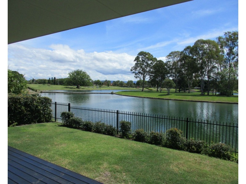 Hope Island QLD 4212