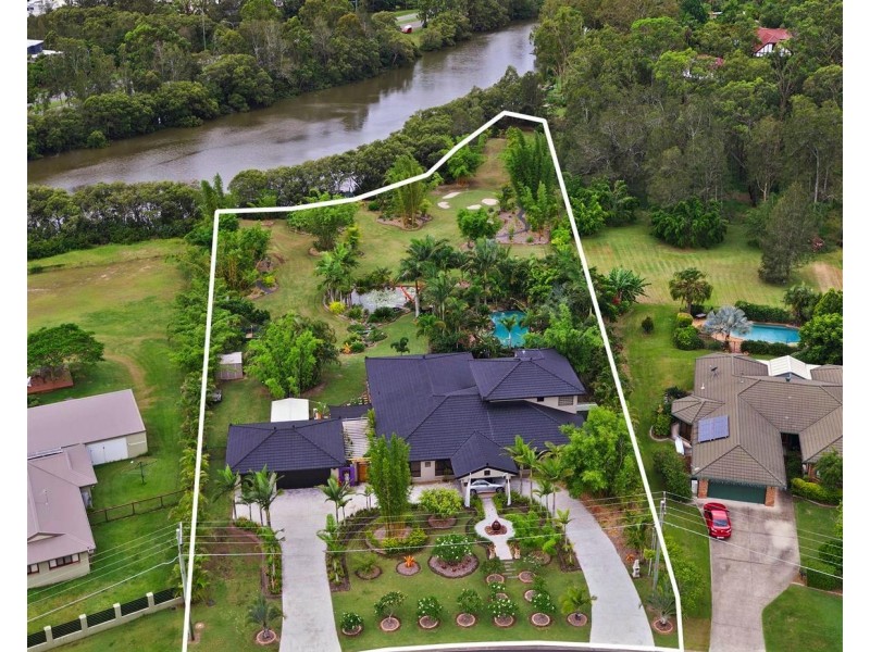 58 Riverdowns Cres, Helensvale QLD 4212