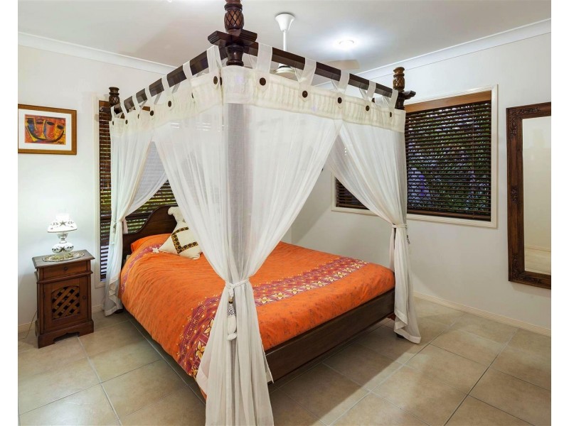 58 Riverdowns Cres, Helensvale QLD 4212