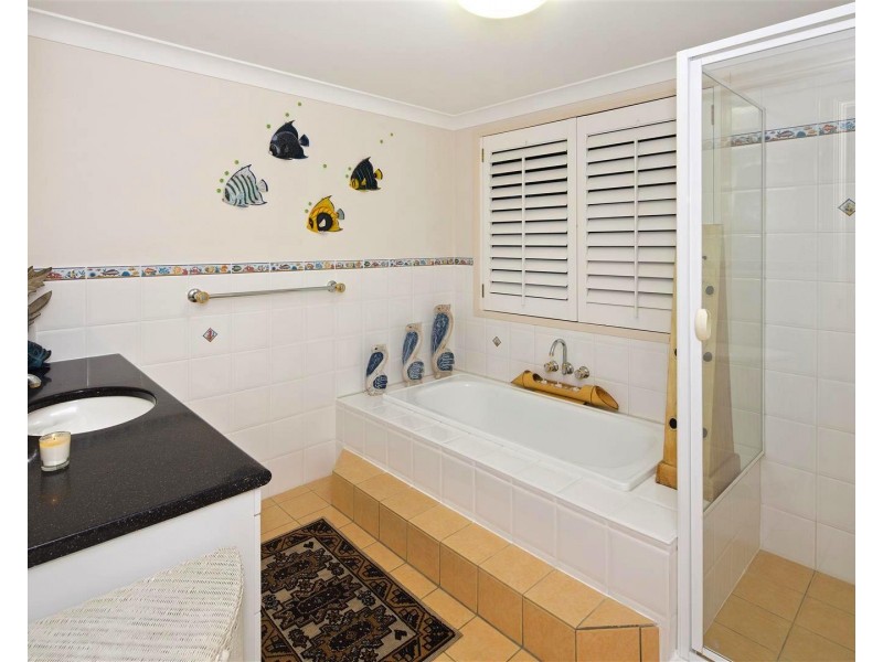 58 Riverdowns Cres, Helensvale QLD 4212