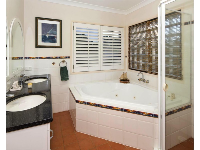 58 Riverdowns Cres, Helensvale QLD 4212