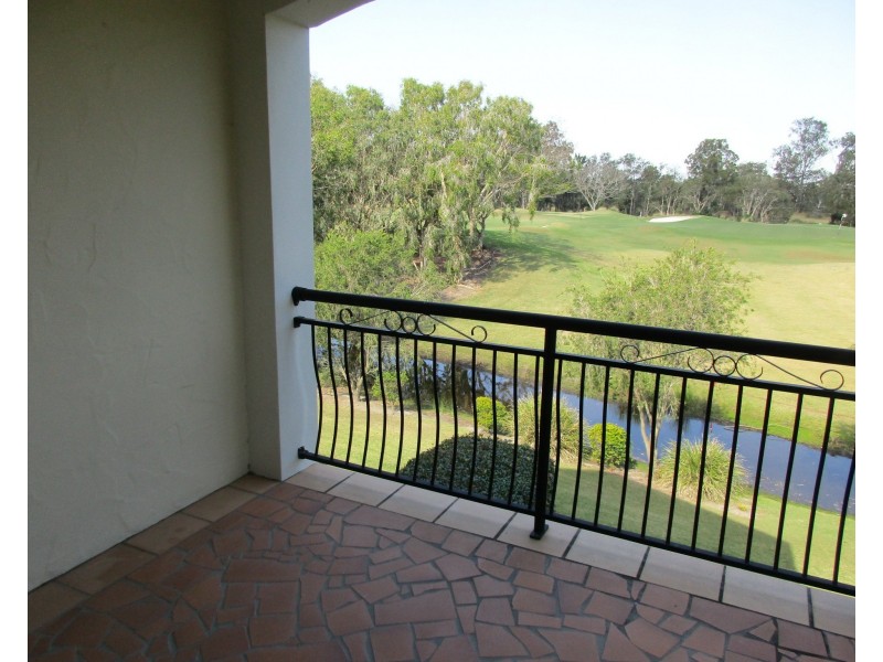 Hope Island QLD 4212