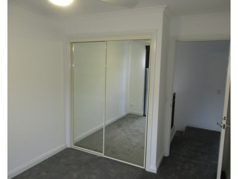 Hope Island QLD 4212