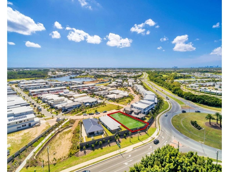 46 North Quay Cct, Hope Island QLD 4212