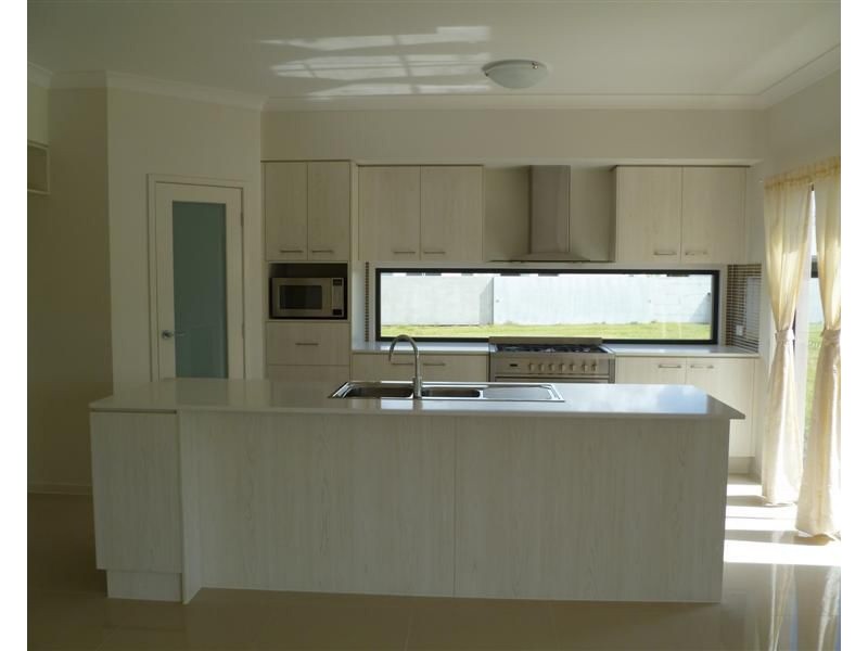 Helensvale QLD 4212