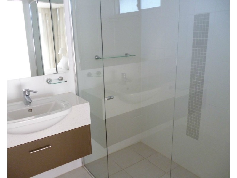 Hope Island QLD 4212