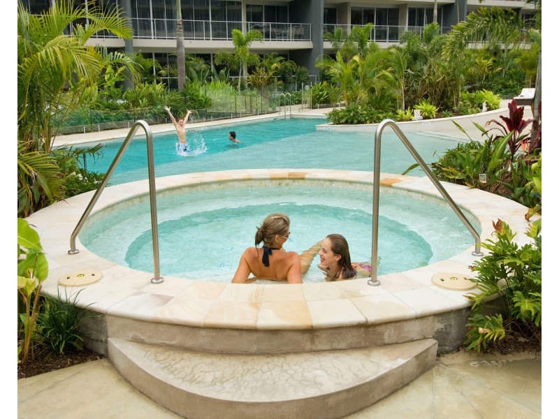 Hope Island QLD 4212