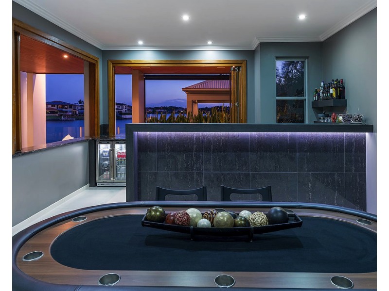 136 The Peninsula, Helensvale QLD 4212