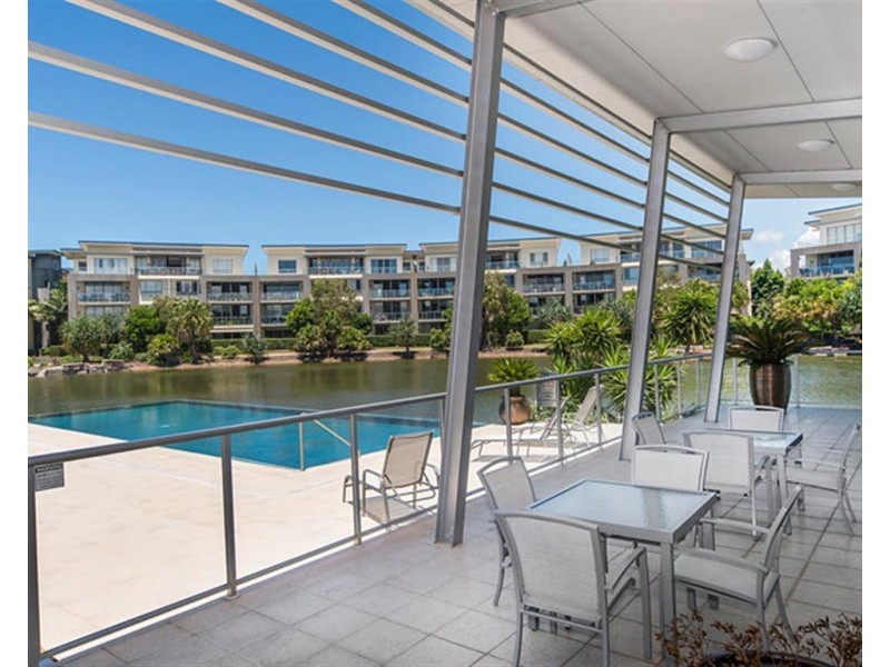 Hope Island QLD 4212