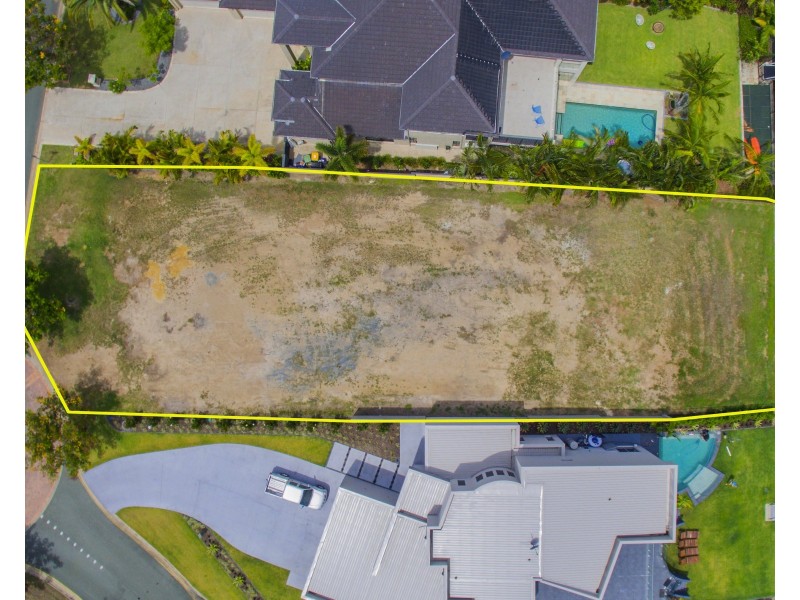 2347 Cressbrook Dr, Hope Island QLD 4212
