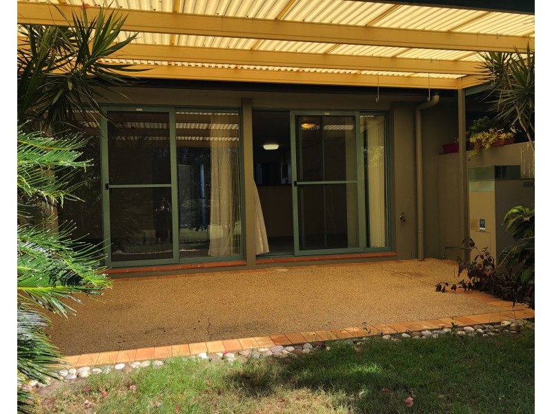Hope Island QLD 4212