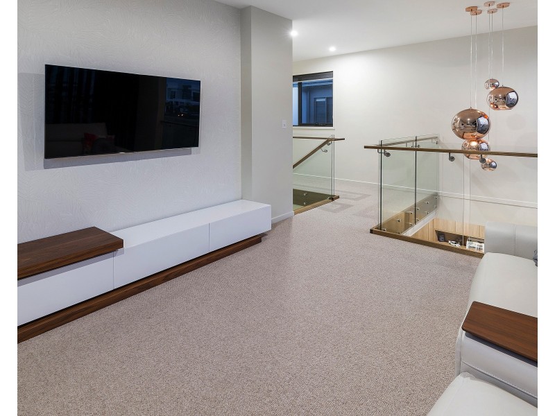 86 North Quay Cct, Hope Island QLD 4212