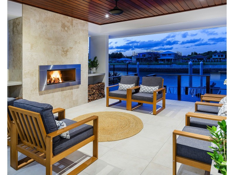 86 North Quay Cct, Hope Island QLD 4212