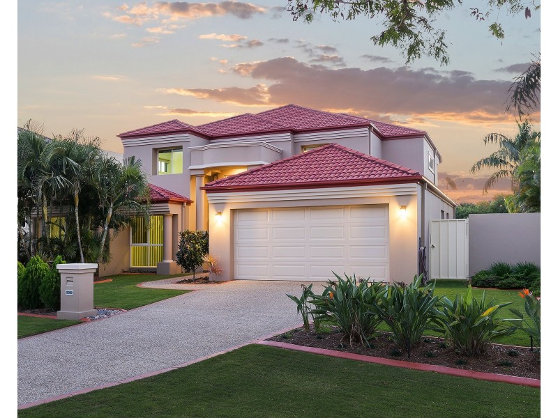 2503 Cressbrook Dr, Hope Island QLD 4212