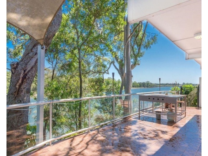 Hope Island QLD 4212