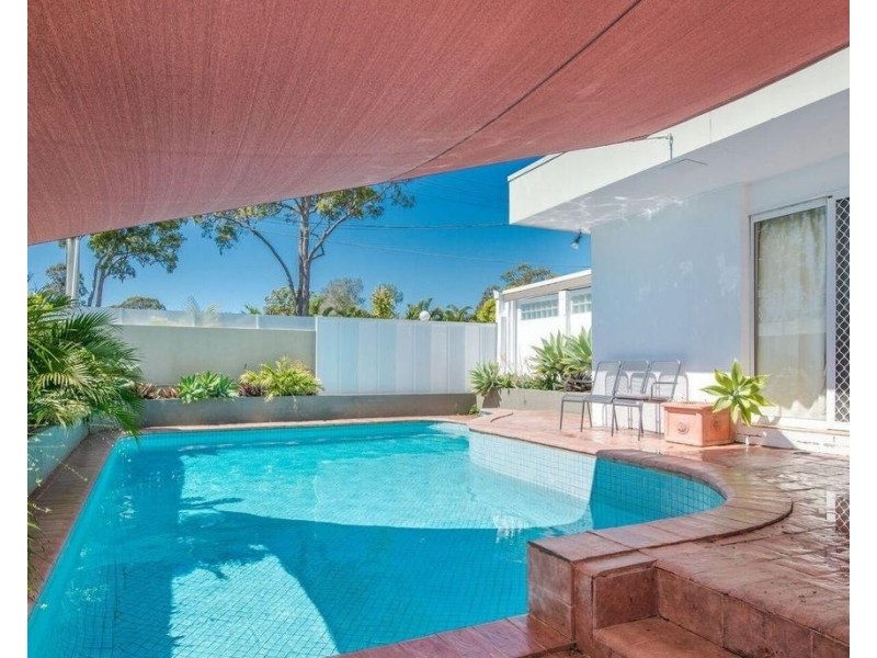 Hope Island QLD 4212