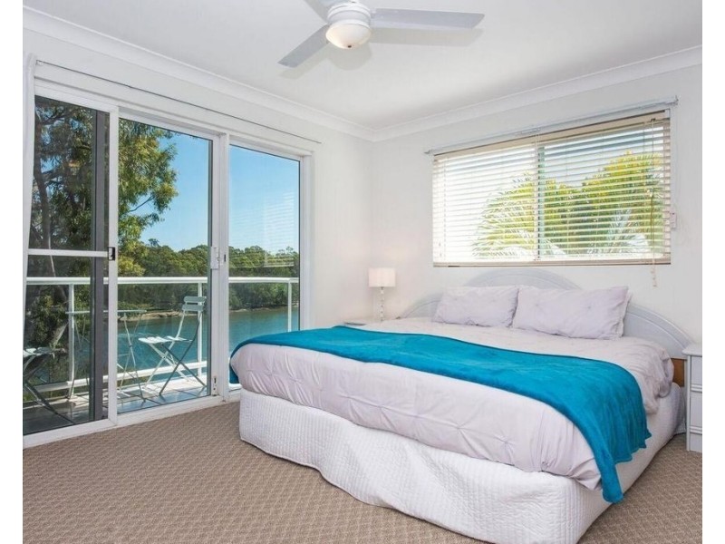 Hope Island QLD 4212