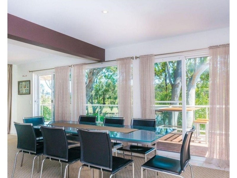 Hope Island QLD 4212