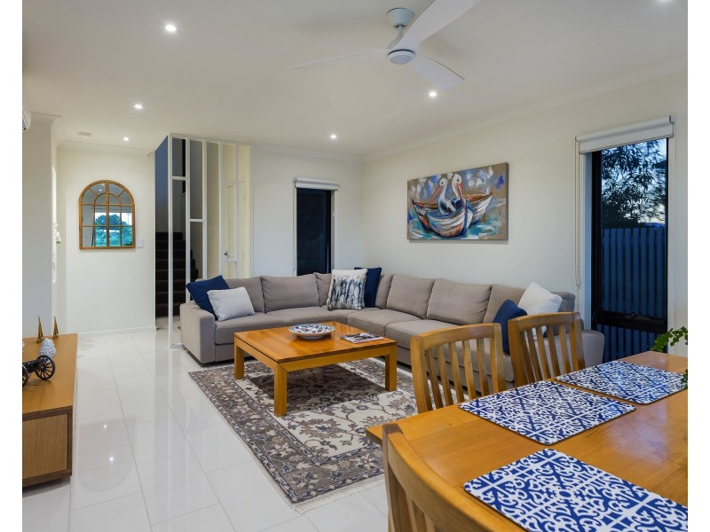 21/126 Marina Quays Bvd, Hope Island QLD 4212