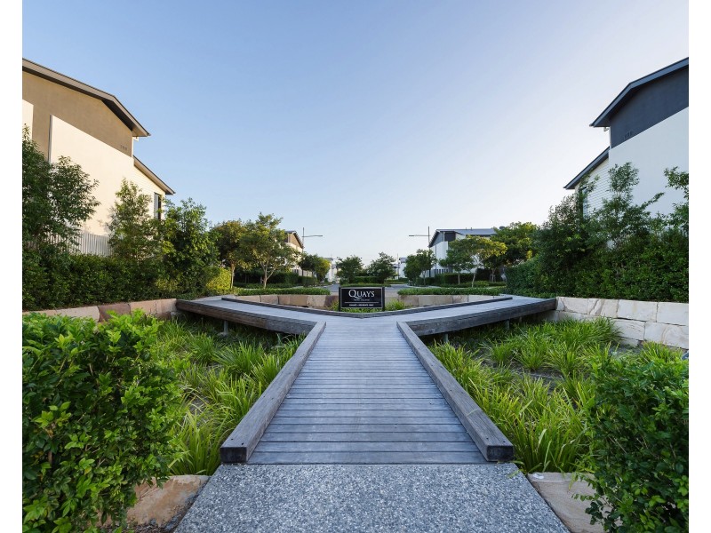 21/126 Marina Quays Bvd, Hope Island QLD 4212
