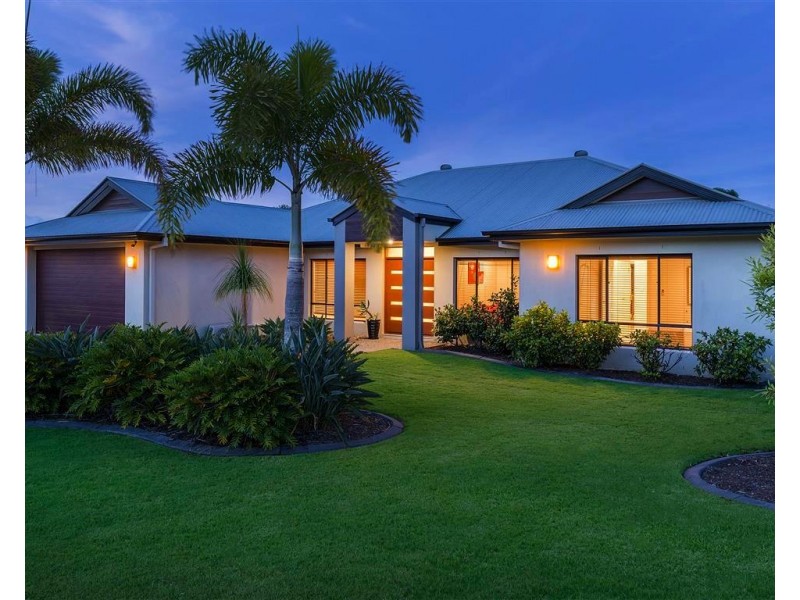 16 Beau Geste Pl, Coomera Waters QLD 4209
