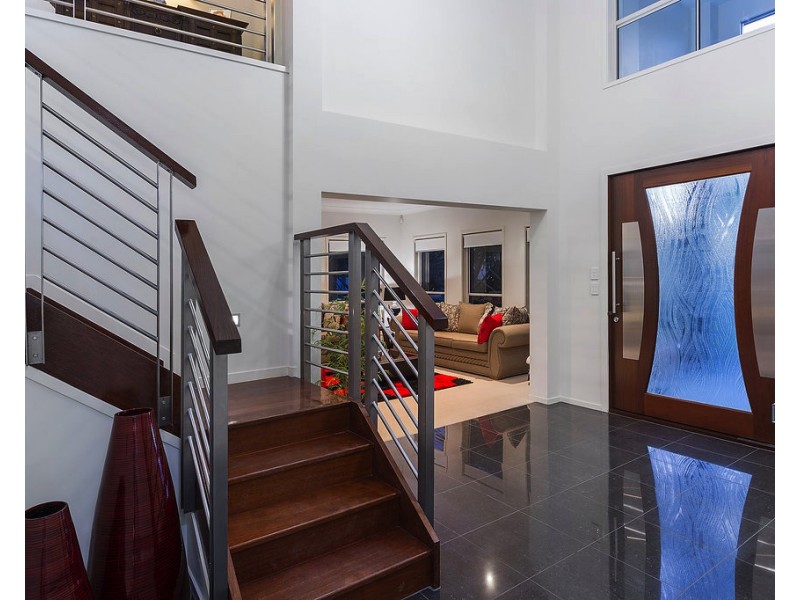 2843 Wylarah Way, Hope Island QLD 4212